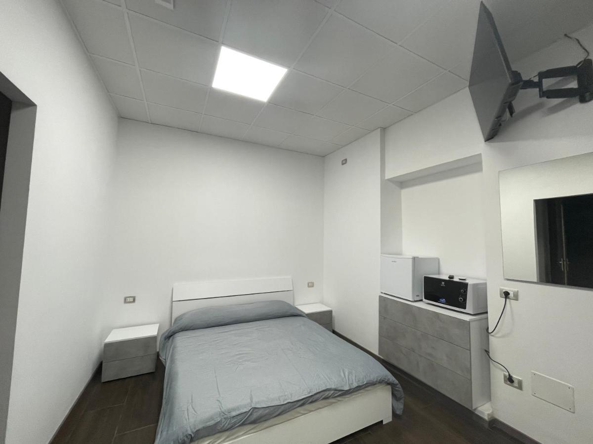 Maura'S B&B Gallarate Dış mekan fotoğraf